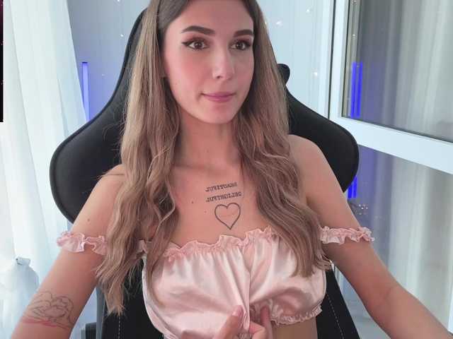 Blue-Berry-'s BongaCams show and profile