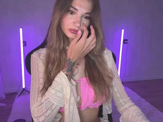 Blue-Berry- live cam on BongaCams