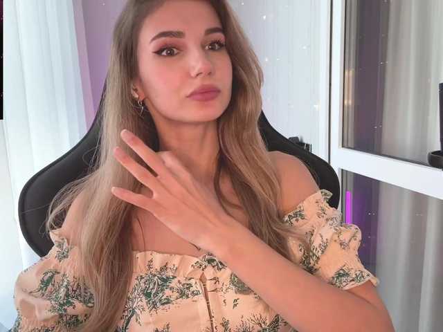 Blue-Berry-'s BongaCams show and profile