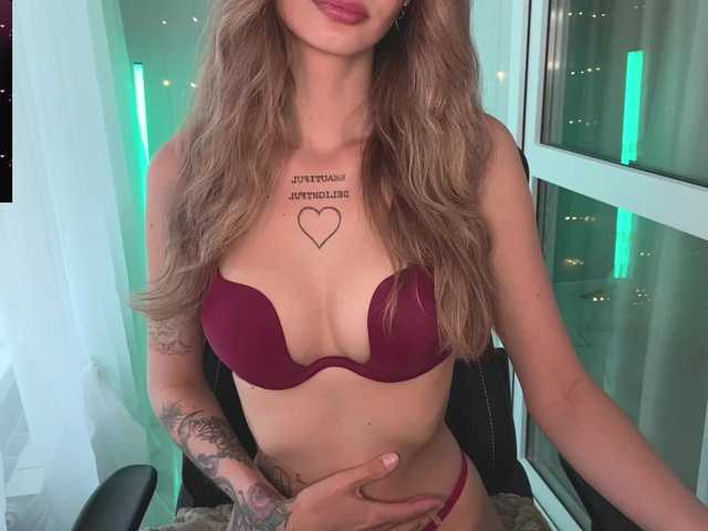 Blue-Berry-'s BongaCams show and profile