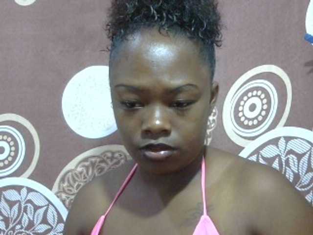 Fiyh-love webcam bongacams model stream image