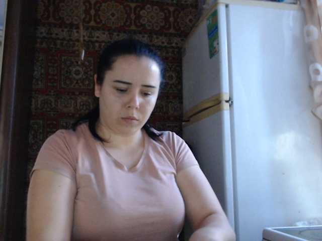Marina22222 live cam on BongaCams