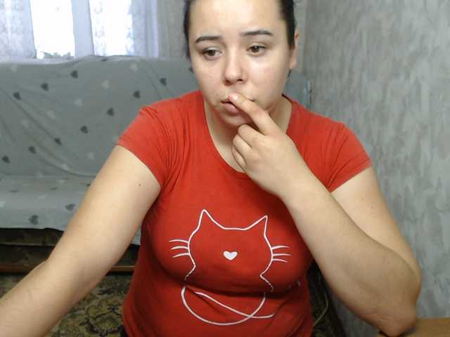 Marina22222 live cam on BongaCams