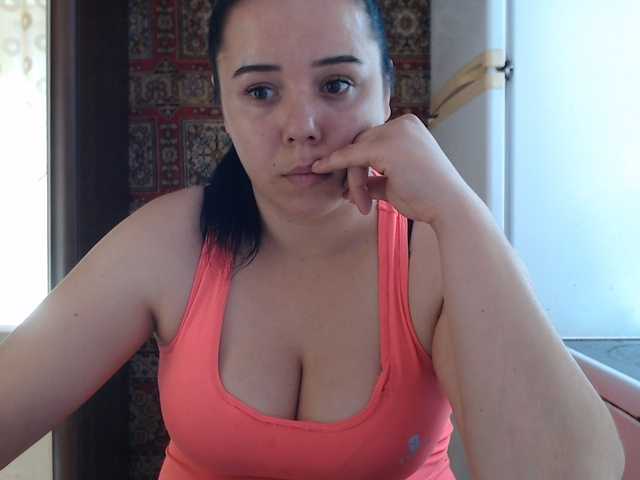 Marina22222 live cam on BongaCams