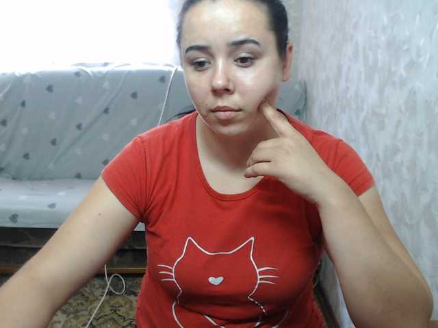 Marina22222 live cam on BongaCams