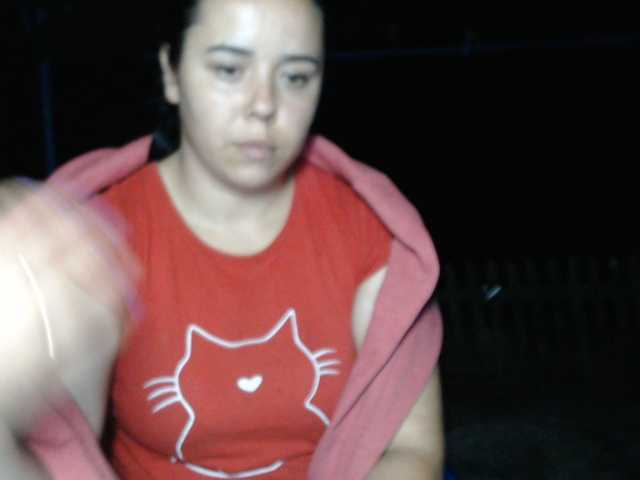 Marina22222 live cam on BongaCams
