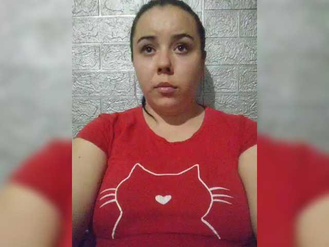 Marina22222 live cam on BongaCams