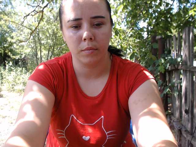 Marina22222 live cam on BongaCams