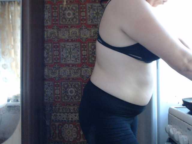 Marina22222 live cam on BongaCams