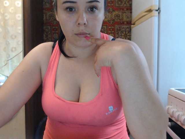 LoveMarina live cam preview