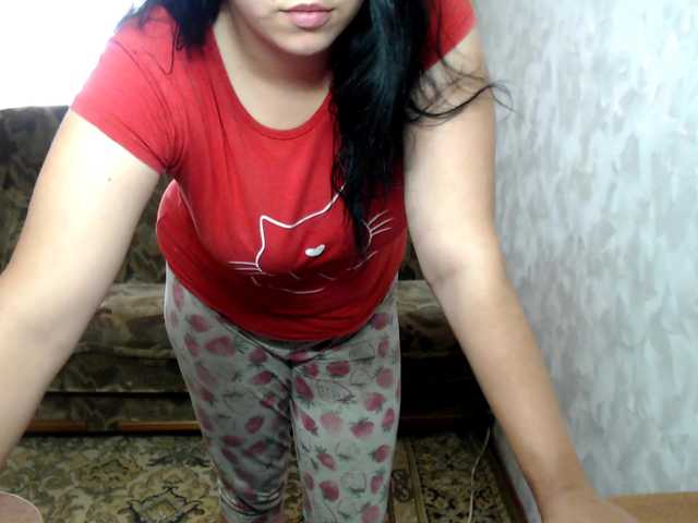 Marina22222 live cam on BongaCams