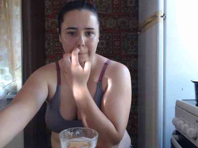 Marina22222 Live Webcam on BongaCams