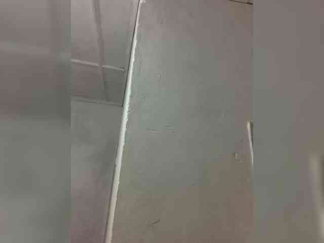 Ellabellaa webcam