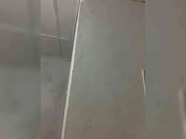 Ellabellaa webcam