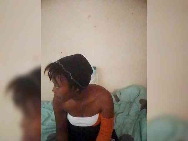 Sofiathefirsta webcam