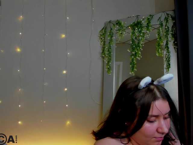 Maya-Raay live cam on BongaCams