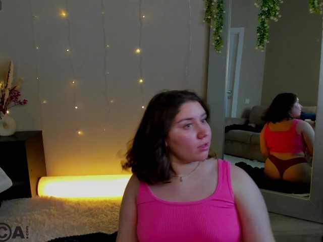 Maya-Raay live cam on BongaCams