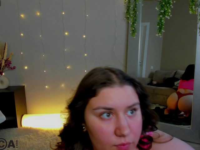 Maya-Raay live cam on BongaCams