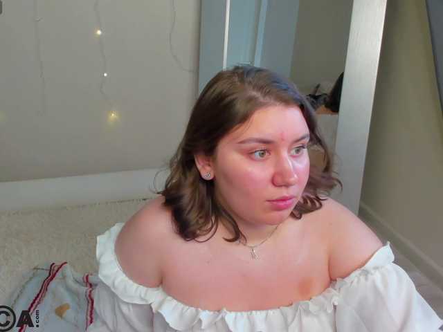 Maya-Raay live cam on BongaCams