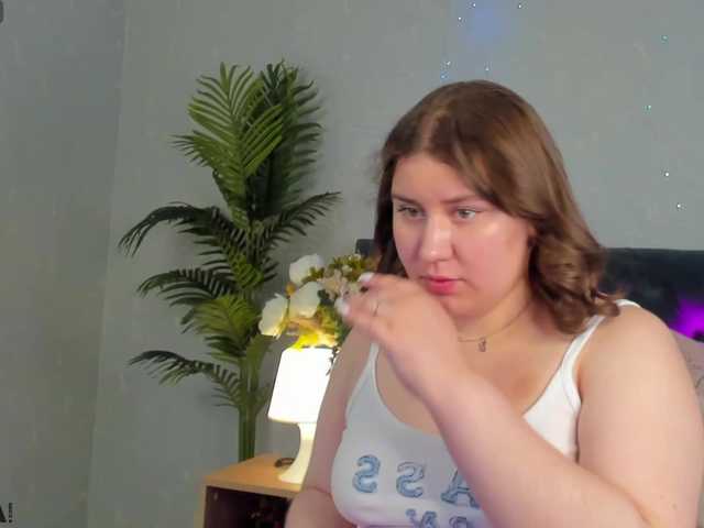 Maya-Raay live cam on BongaCams