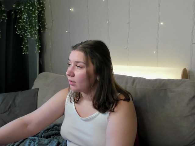 Maya-Raay live cam on BongaCams
