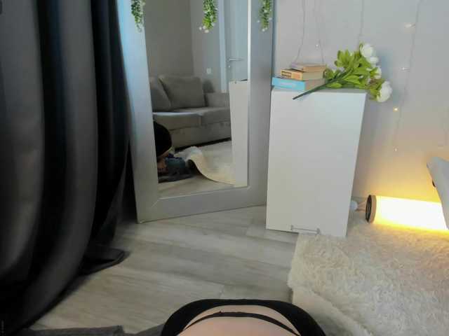 Maya-Raay live cam on BongaCams