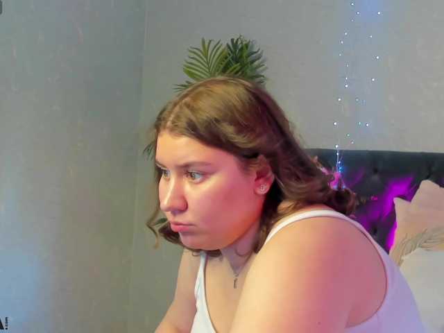 Maya-Raay live cam on BongaCams