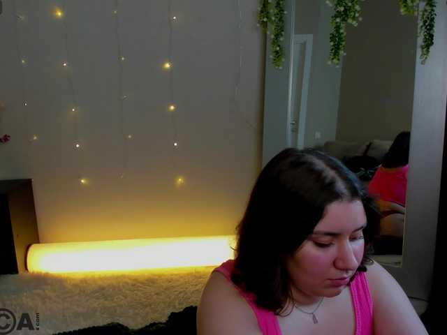 Maya-Raay live cam on BongaCams