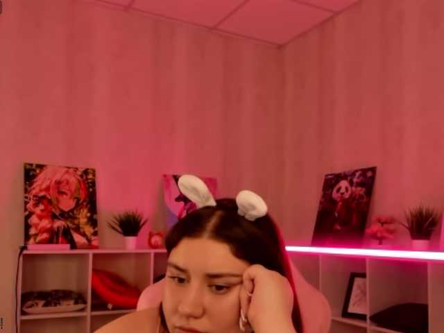 Maya-Raay live cam on BongaCams