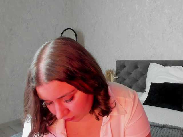 Maya-Raay live cam on BongaCams