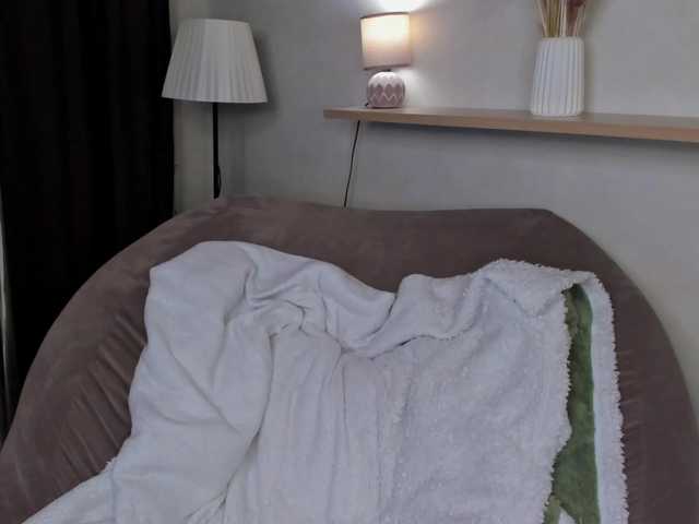 Maya-Raay live cam