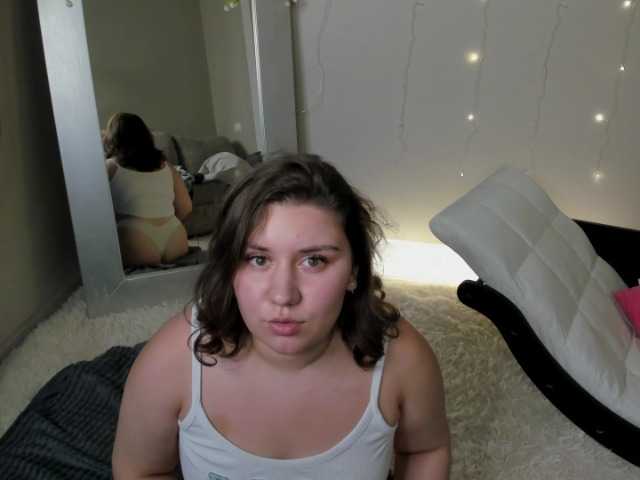 Maya-Raay live cam on BongaCams