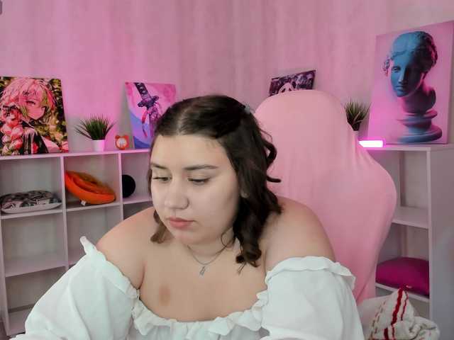 Maya-Raay live cam on BongaCams