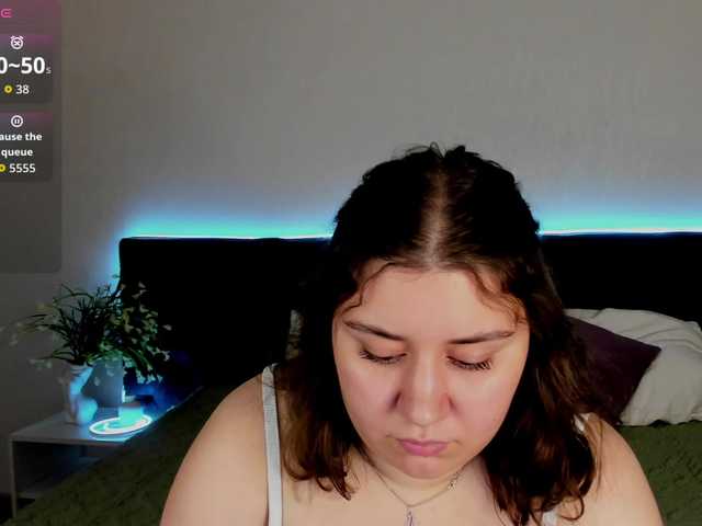 Maya-Raay live cam on BongaCams