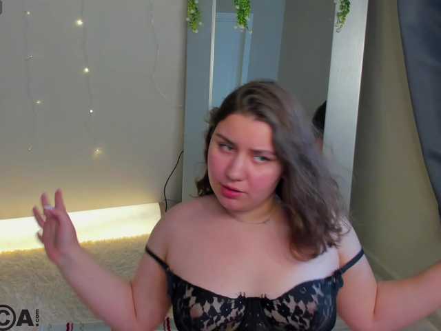 Maya-Raay live cam on BongaCams