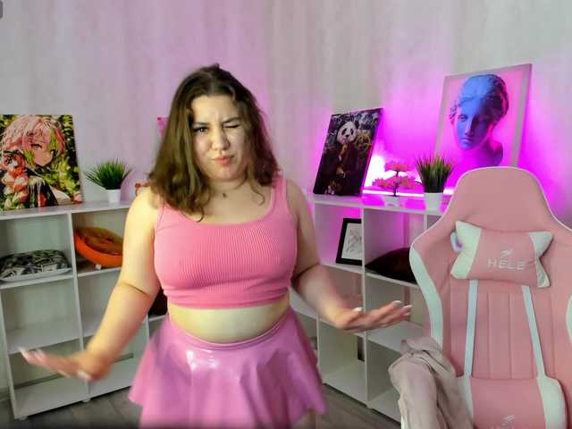 Maya-Raay live cam on BongaCams