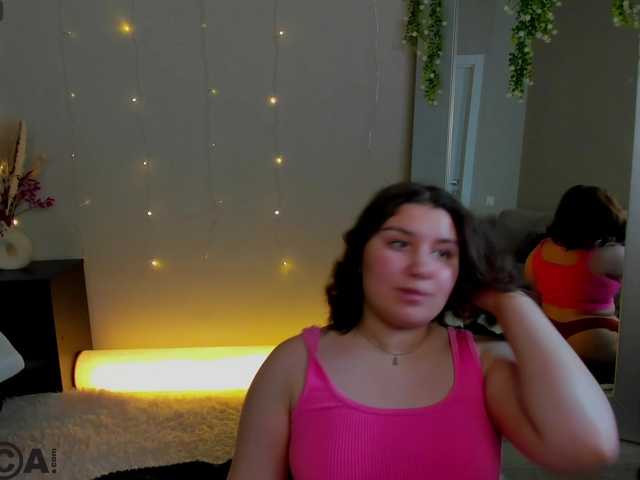 Maya-Raay live cam
