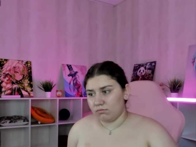 Maya-Raay live cam on BongaCams