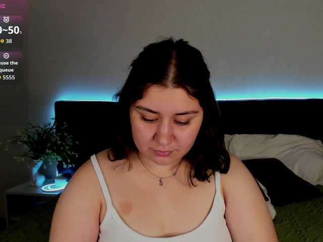Maya-Raay live cam on BongaCams