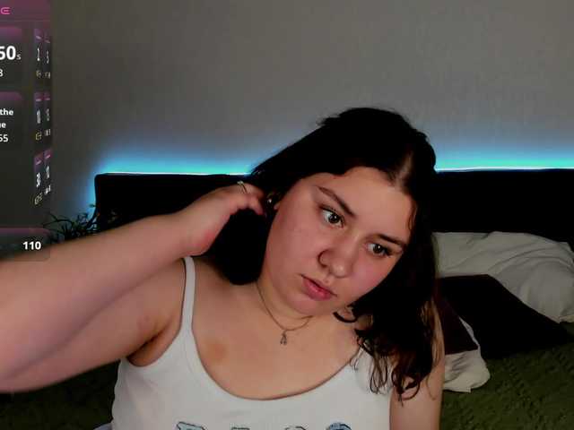 Maya-Raay live cam on BongaCams