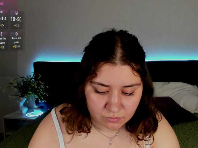 Maya-Raay live cam on BongaCams