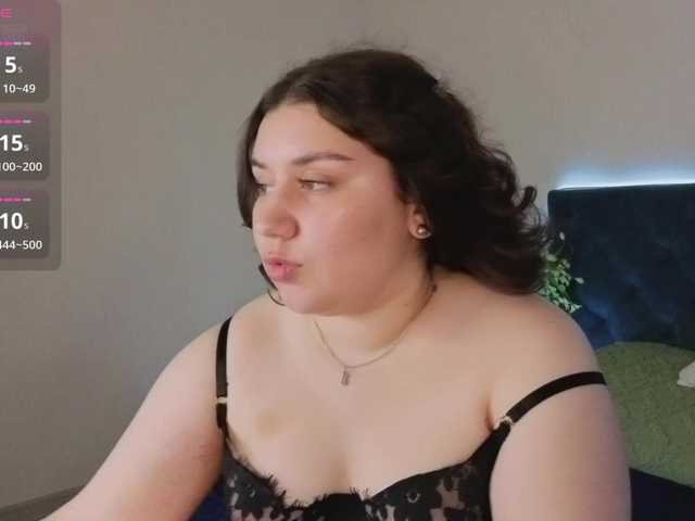 Maya-Raay live cam on BongaCams