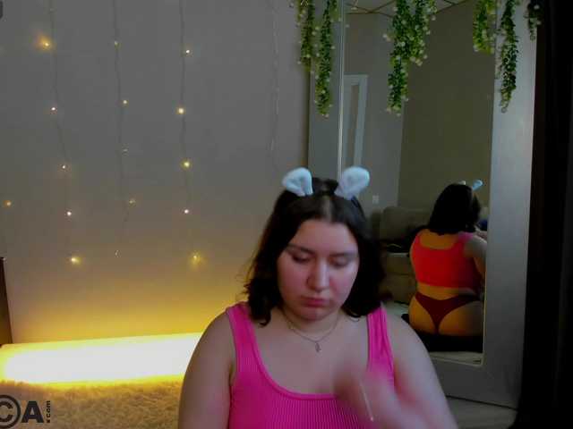 Maya-Raay live cam on BongaCams