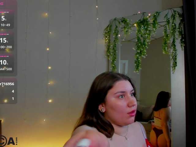 Maya-Raay live cam on BongaCams