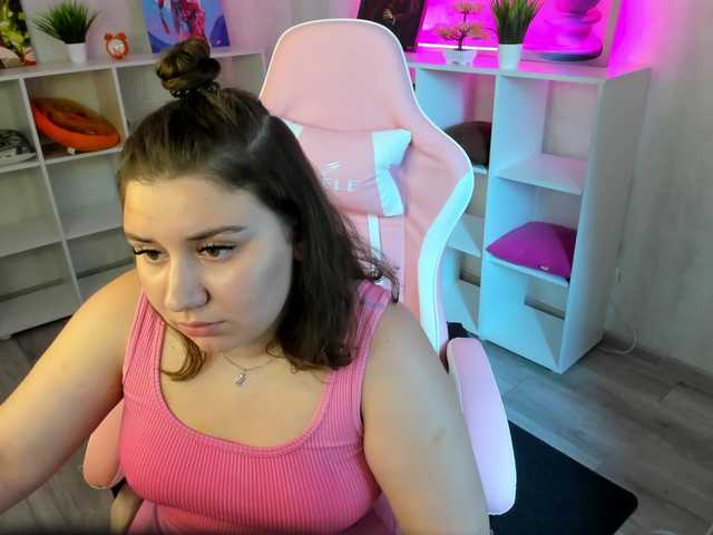 Maya-Raay live cam on BongaCams