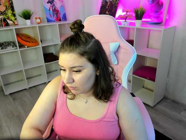 Maya-Raay live cam on BongaCams