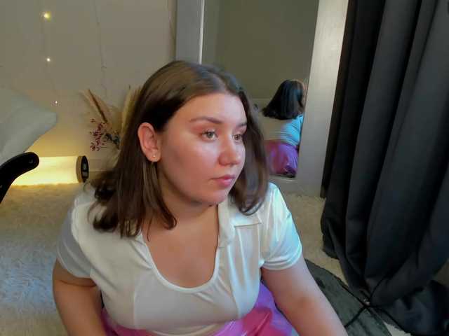 Maya-Raay live cam on BongaCams
