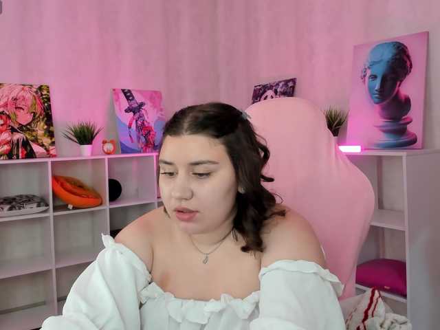 Maya-Raay live cam on BongaCams