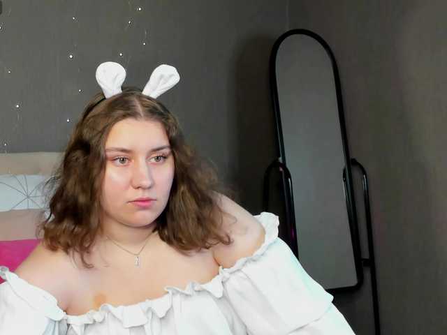 Maya-Raay live cam on BongaCams