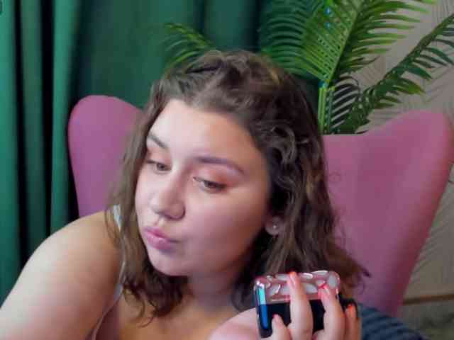 Maya-Raay Live Webcam on BongaCams
